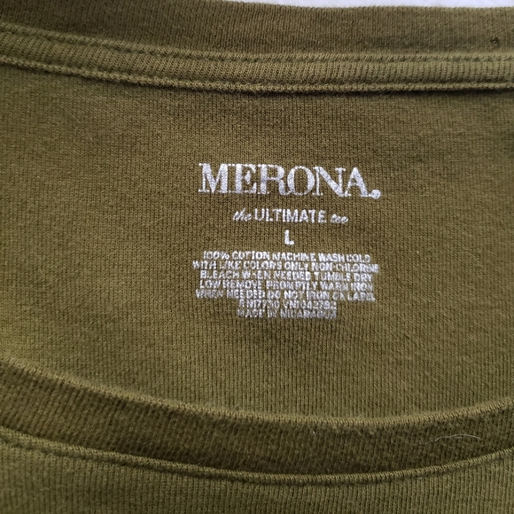 Upcycled Shirt with Cat Print - Picture 4 of 5